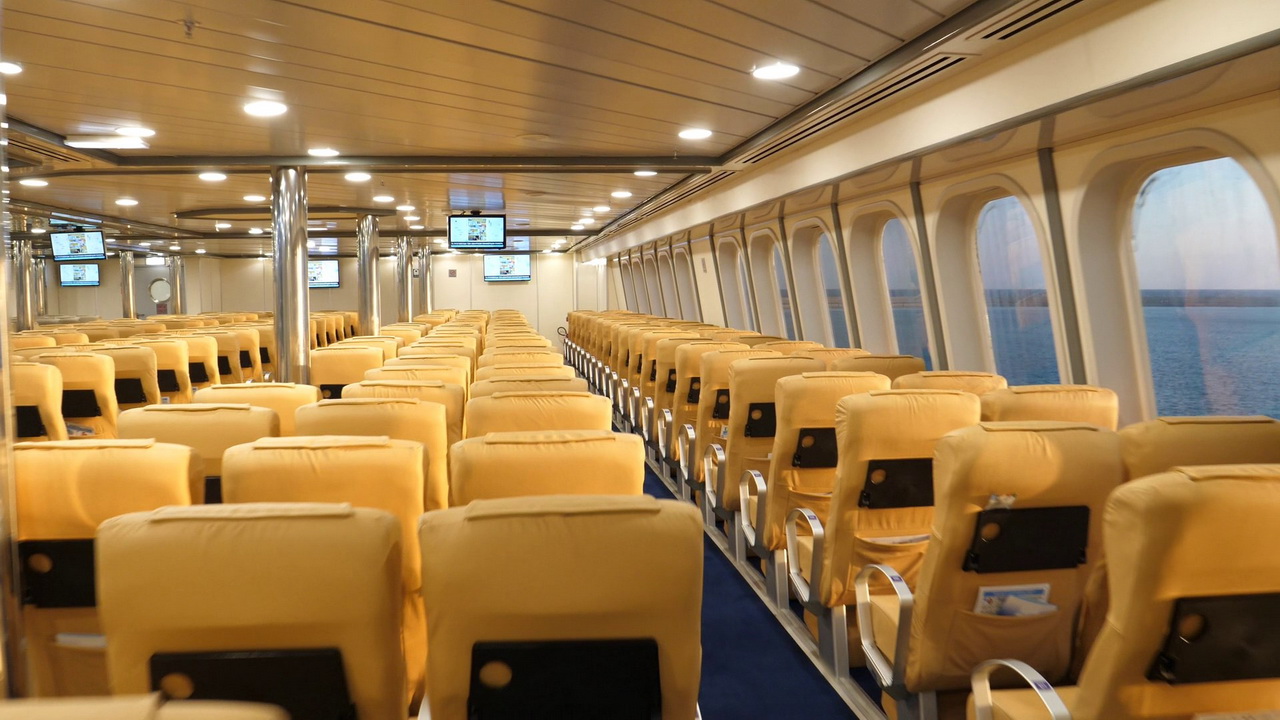  Unutrašnjost grčkih trajekata 